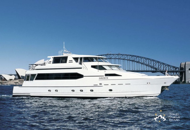 A.Q.A 92'  Luxury Cruiser Private Charter