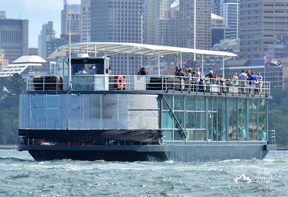 Starship Aqua Boat Hire - NYE Ticketed Cruise - Sydney Harbour