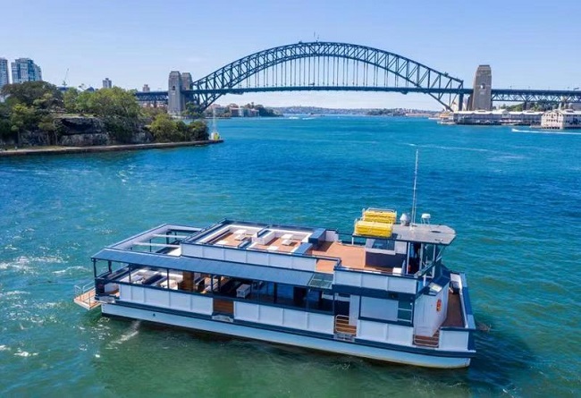 Le Bleu Boat Hire - Private Party Charter - Sydney Harbour