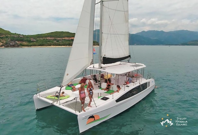 VARUNA 38' Seawind 1160 Resort Sailing Corporate Catamaran