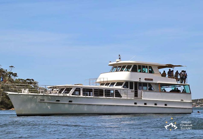 COMMISSIONER II 80' Classic Motor Yacht Australia Day Cruises