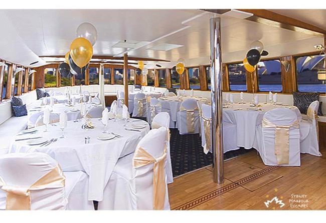 MV Sydney wedding dining 