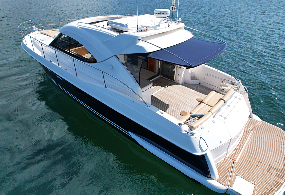 SEADUCTION  55' Riviera 4700 Sports Yacht Australia Day Charter